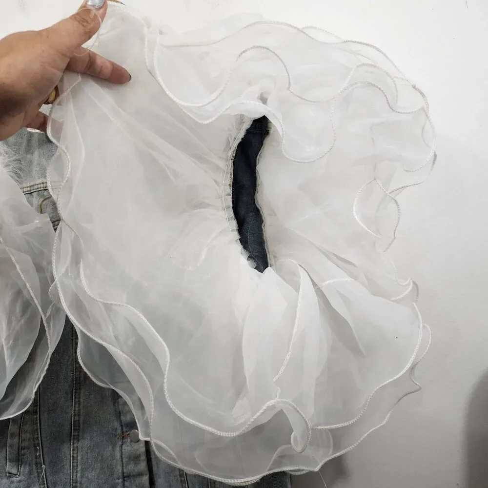 Upclycled Bujtton-front denim vest oversized white tulle ruffle sleeves Size L - Picture 7 of 16